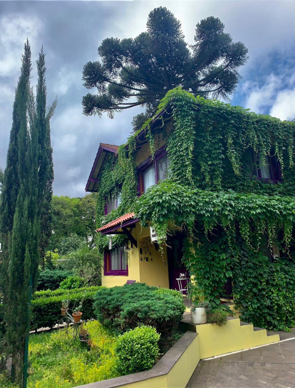 Petit Hotel Provence غرامادو المظهر الخارجي الصورة